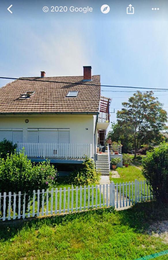 Lelle -Kert Apartman 03 Balatonlelle Ngoại thất bức ảnh