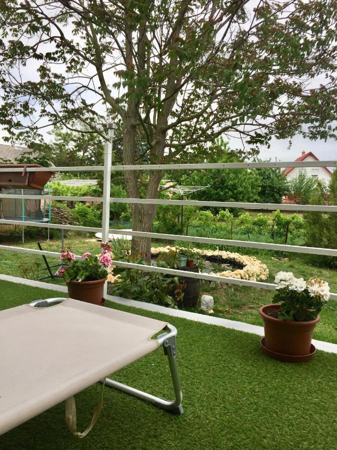 Lelle -Kert Apartman 03 Balatonlelle Ngoại thất bức ảnh