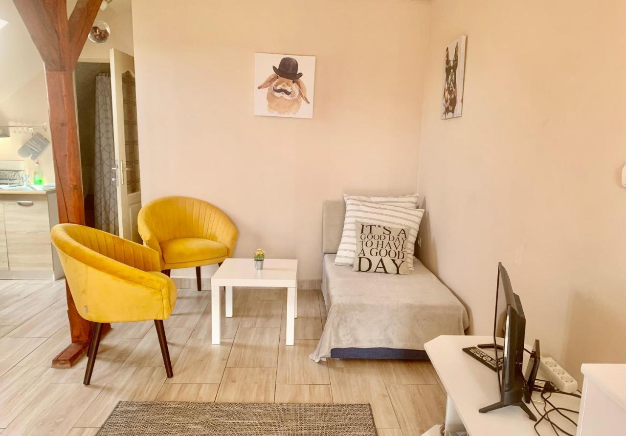 Lelle -Kert Apartman 03 Balatonlelle Ngoại thất bức ảnh
